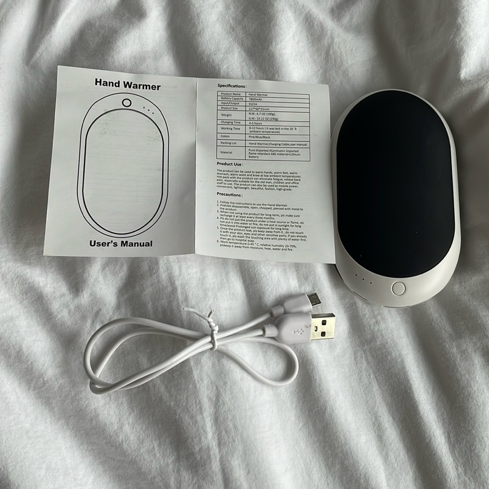 Chargable hand warmer